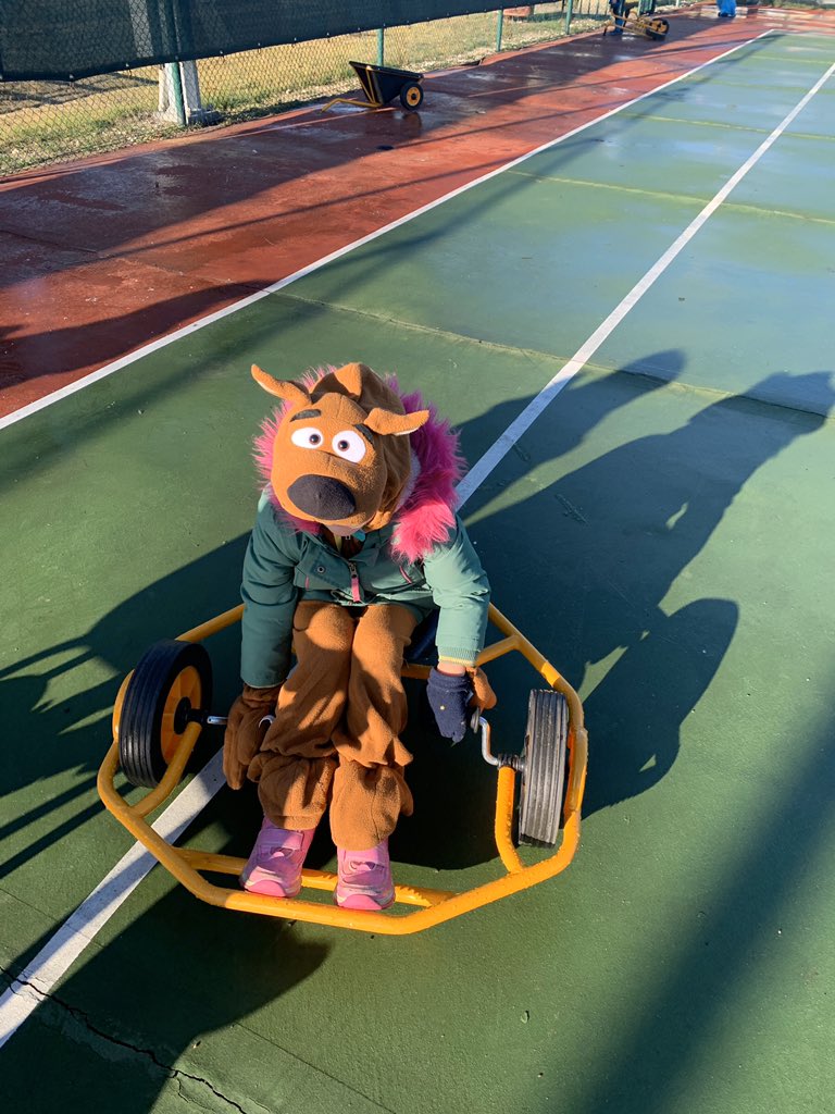 BarnesAubri's tweet photo. Celebrating Global Play Day! So many ways to PLAY! #selfmanagement #socialskills @ASW_Warsaw @mlrose14 @ASWPYPPrincipal @OPALOutdoorplay @CuriousChestnut  @ibpyp https://t.co/4Yqd3lGIQ7