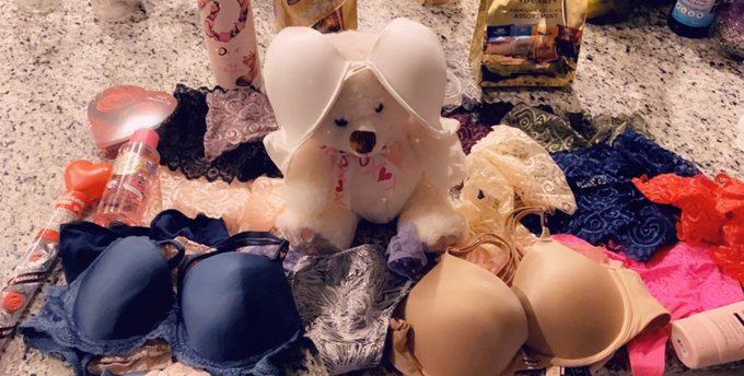 I extremely appreciate thoughtful gifts, grazie🥰 the teddy seems to kind of like it🧸😏 https://t.co/3<a href="/tag/booty"class="tags"><span>#booty</span></a><a href="/tag/sexy"class="tags"><span>#sexy</span></a><a href="/tag/sex"class="tags"><span>#sex</span></a><a href="/tag/porn"class="tags"><span>#porn</span></a><a href="/tag/babe"class="tags"><span>#babe</span></a><a href="/tag/porno"class="tags"><span>#porno</span></a><a href="/tag/nude"class="tags"><span>#nude</span></a><a href="/tag/ass"class="tags"><span>#ass</span></a>