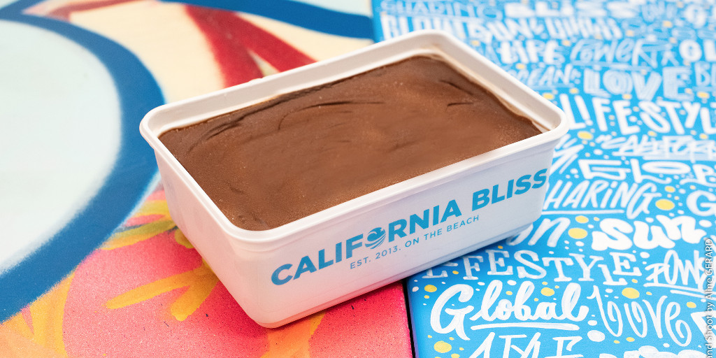 CaliforBliss's tweet photo. Envie de frozen yogurt sans bouger de chez vous ? Commandez nos Bliss Bac sur Uber Eats ou Deliveroo ! 🚴🍦
#californiabliss #deliveroo #ubereats #froyo #frozenyogurt #paris #aixenprovence #nice https://t.co/IytdCXpBdP