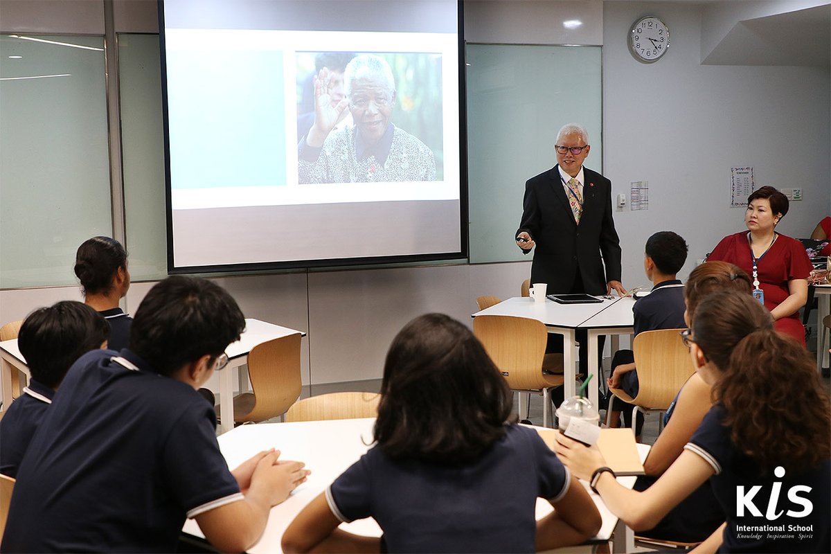 KISbangkok's tweet photo. KIS often hosts career talks as opportunities for students to hear from experts in the field. We were most honored to be visited by Professor Emeritus Dr. Borwornsak Uwanno to share his expansive experience working in law. #kis #kisMYP #kisDP #KISinspires
https://t.co/86nVRPup9E https://t.co/wFapxQTbWE