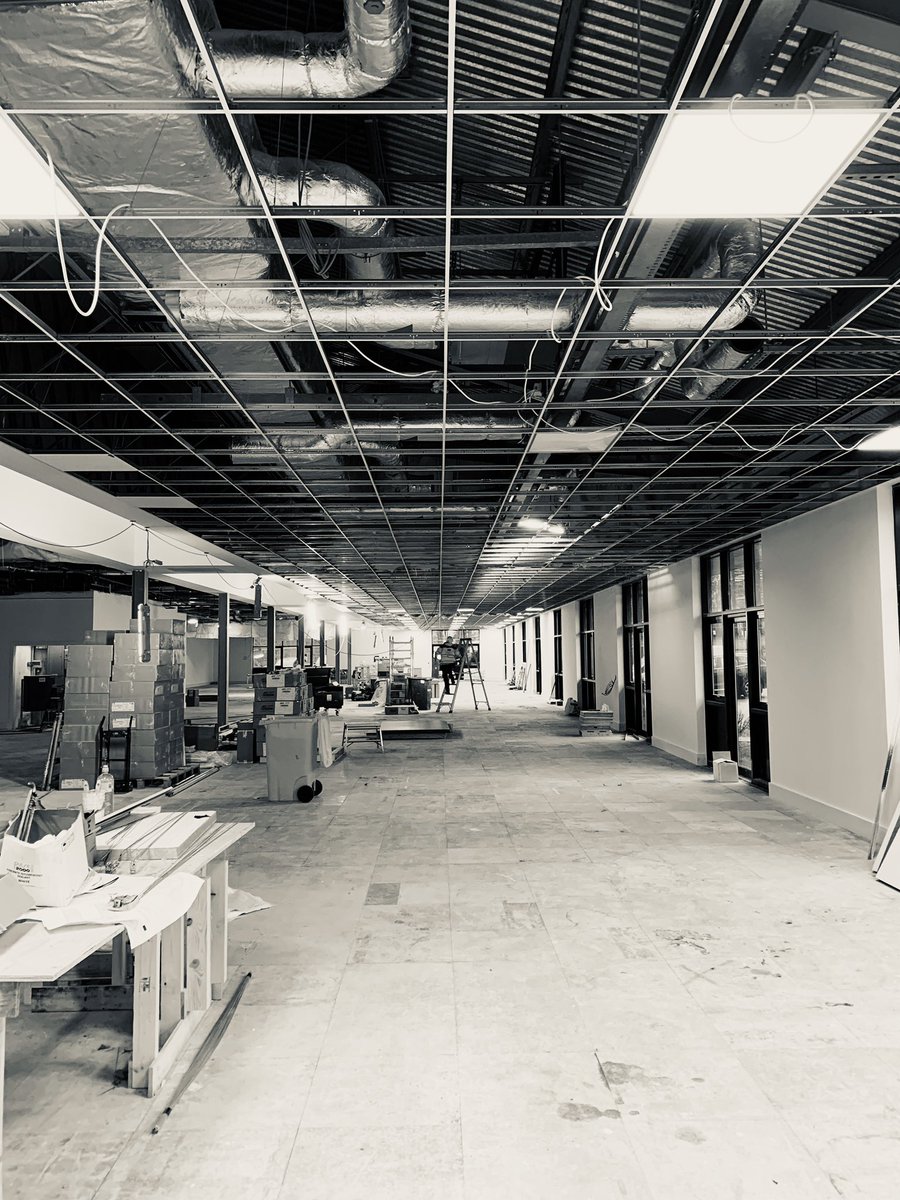 ltd_qs's tweet photo. Light it up! Ceiling grid is flying up to everyone’s delight after a challenging period and the illumination of the open plan office begins! Great effort @AshContracting! #TEAMWORK #lights #project #ceilinggrid #ductwork #constructionphoto #quantitysurveyor https://t.co/IMlCherc64