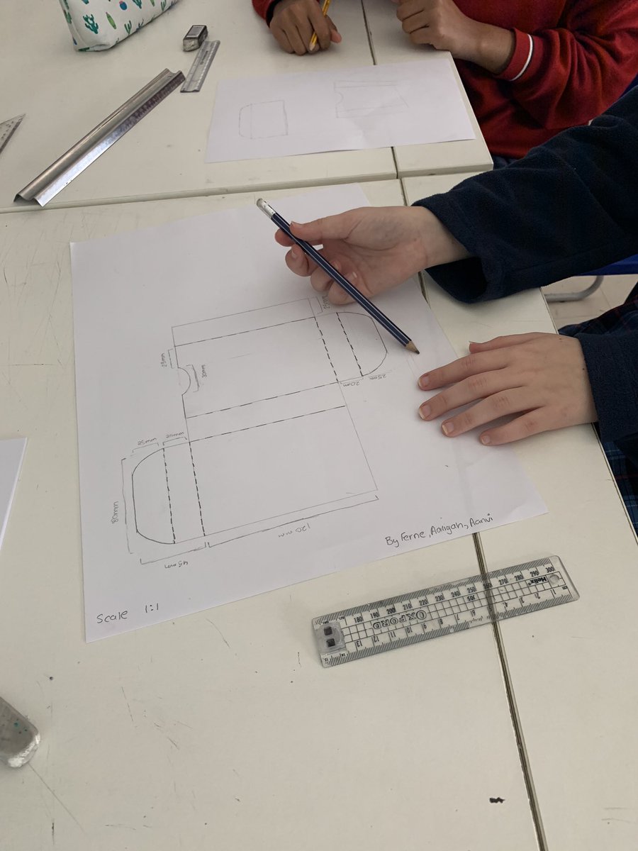 StChrisDT's tweet photo. #StChrisYr10 not backing away from the challenge of creating an accurate net for the #packaging task for paper 2 #graphicproducts @StChrisDT @StChrisSnr #dtchat #edu #educhat https://t.co/vqSMDKVXow