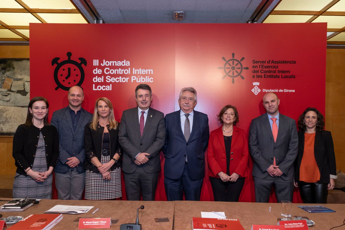 DiputacioGirona's tweet photo. El president de la #DdGi, Miquel Noguer, posa el punt i final a la 3a Jornada de Control Intern del Sector Públic Local. Moltes gràcies als ponents i al més d'un centenar de persones que hi heu participat! #ControlinternDdGI https://t.co/FSevC3Cm3R