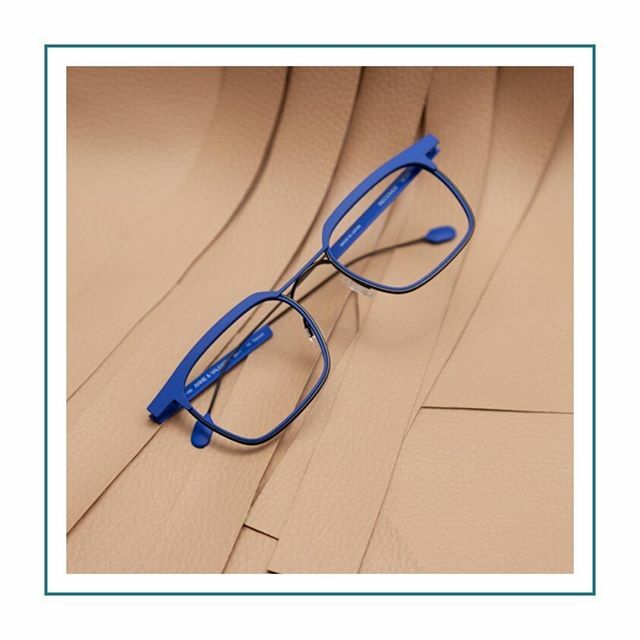 btuckermaneye's tweet photo. The best kind of FRIDAY BLUES from @AnneetValentin
.
#btuckerman #uniqueeyewear #eyewear #beunique #shoplocal #buyindependent #independenteyewear #columbus #grandview #ohio #sunglasses #glasses #eyeglasses #independent #handmade #shopsmall #fashion #styl… https://t.co/js88NEha1l https://t.co/eLPrr9d69T