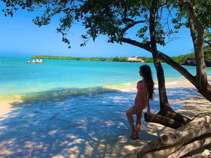 I invite you to be happy 🌈☀️🔥 https://t.co/Ld5SzLuzhV<a href="/tag/superbowl"class="tags"><span>#superbowl</span></a><a href="/tag/superbowl2020"class="tags"><span>#superbowl2020</span></a><a href="/tag/supercopa2020"class="tags"><span>#supercopa2020</span></a>