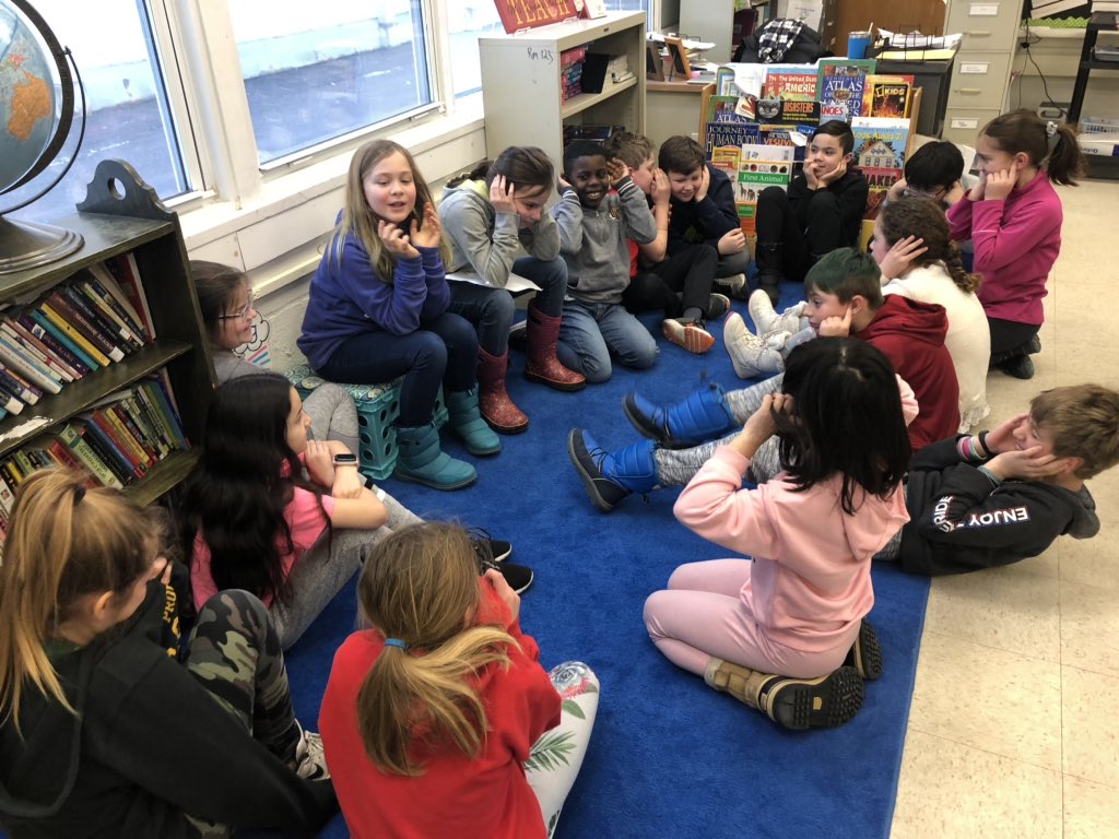 4RoederLSS's tweet photo. Peacemakers running their first circle meeting! @4RoederLSS @ExeterLSS https://t.co/36EDdSzusm