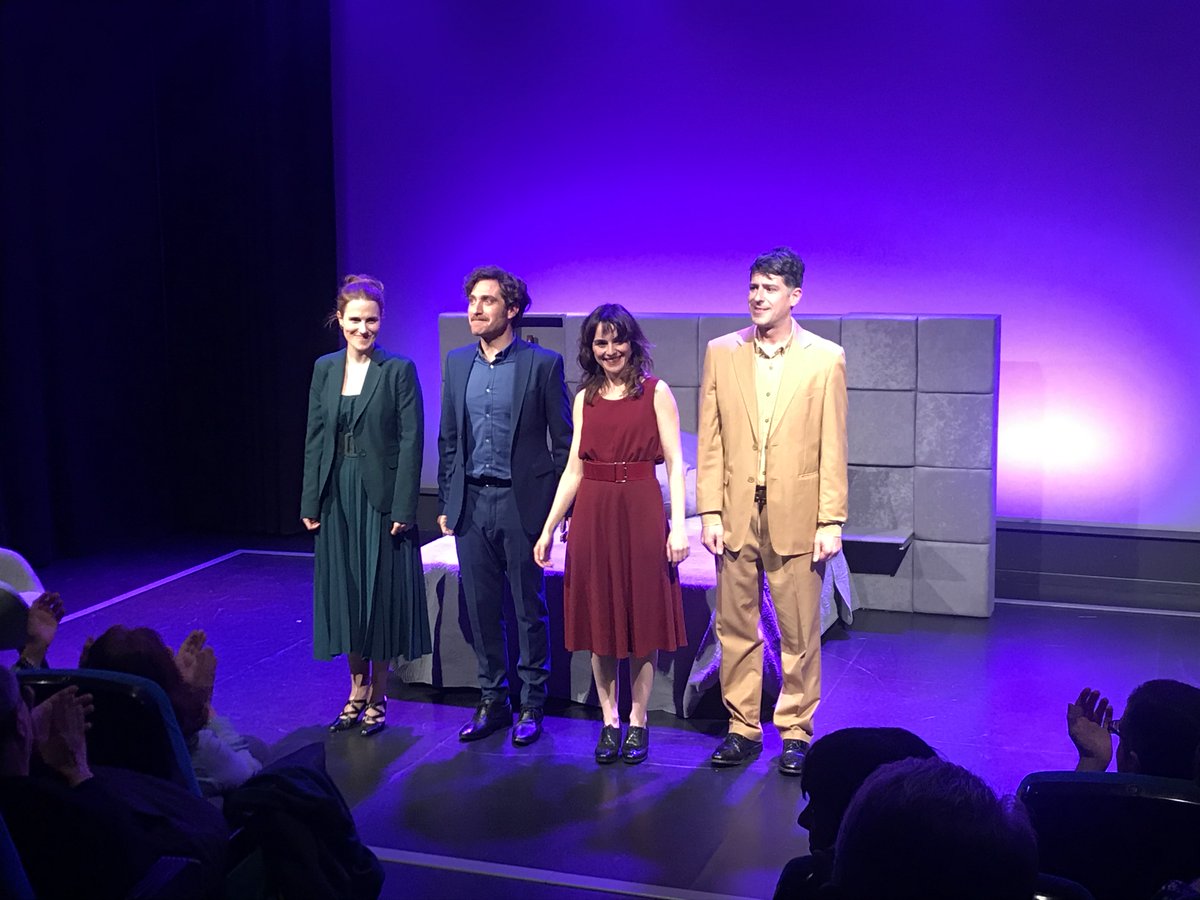 Doble Sentido Producciones 🎭 (@doblesentidopro) on Twitter photo ¡Novedades!: Este domingo vuelve <a href="/mariamiapastor/">Maria pastor</a> para quedarse por unas cuantas funciones en el papel de Victoria 🔝 No os perdáis #NochesdeHotelTeatro en <a href="/TeatrosLuchana/">Teatros Luchana</a> 😃 ¡Nos quitan las entradas con descuento de las manos! 😜 atrapalo.com/entradas/noche… #teatro #madrid #escena ¡Novedades!: Este domingo vuelve <a href="/mariamiapastor/">Maria pastor</a> para quedarse por unas cuantas funciones en el papel de Victoria 🔝 No os perdáis #NochesdeHotelTeatro en <a href="/TeatrosLuchana/">Teatros Luchana</a> 😃 ¡Nos quitan las entradas con descuento de las manos! 😜 atrapalo.com/entradas/noche… #teatro #madrid #escena