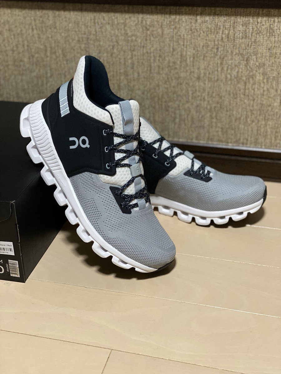 hidefulness's tweet photo. これが俺の選んだCloud Hi Edge 2nd drop. #CloudHiEdge #TakentotheEdge #OnFriends https://t.co/29sjN8Vk2X
