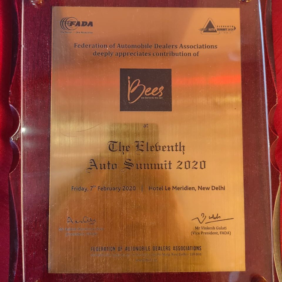 interactivebees's tweet photo. Delighted to receive the token of honour from @FADA_India for being the Social Media Partner. A proud moment indeed. #AutoSummit2020 #InteractiveBees https://t.co/XbffHbxYMq