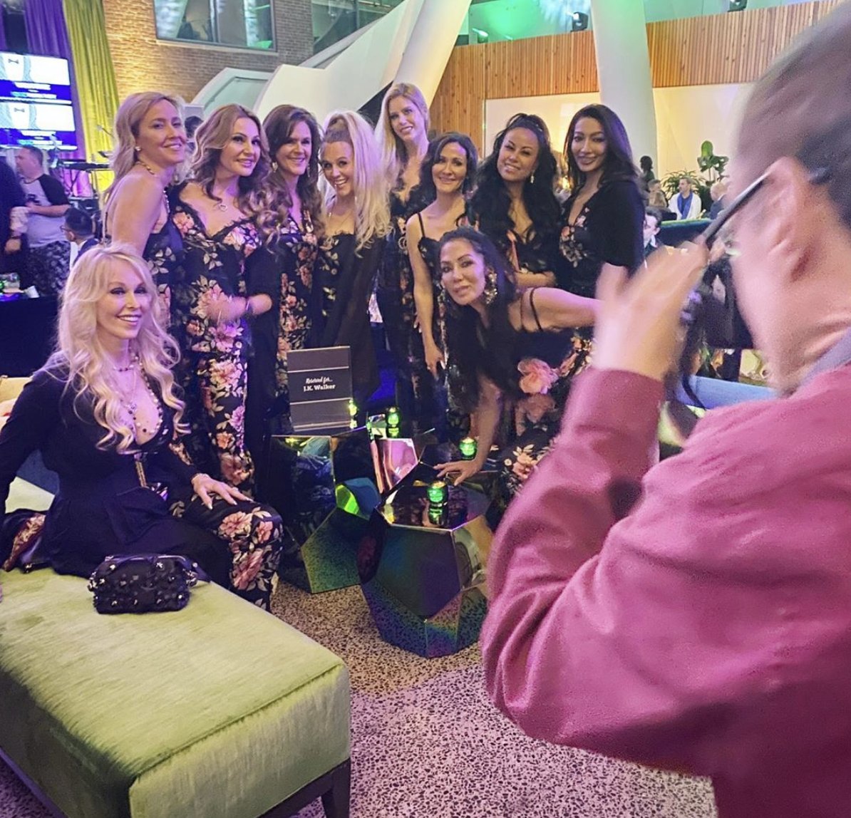 AnnKaplan_OwnIt's tweet photo. PJ party #pogo Whattowear? #Whoworeitbest? Team of ten going for #bestdressedgroup #funnight #pajamaparty https://t.co/6VBt6Vlo8F