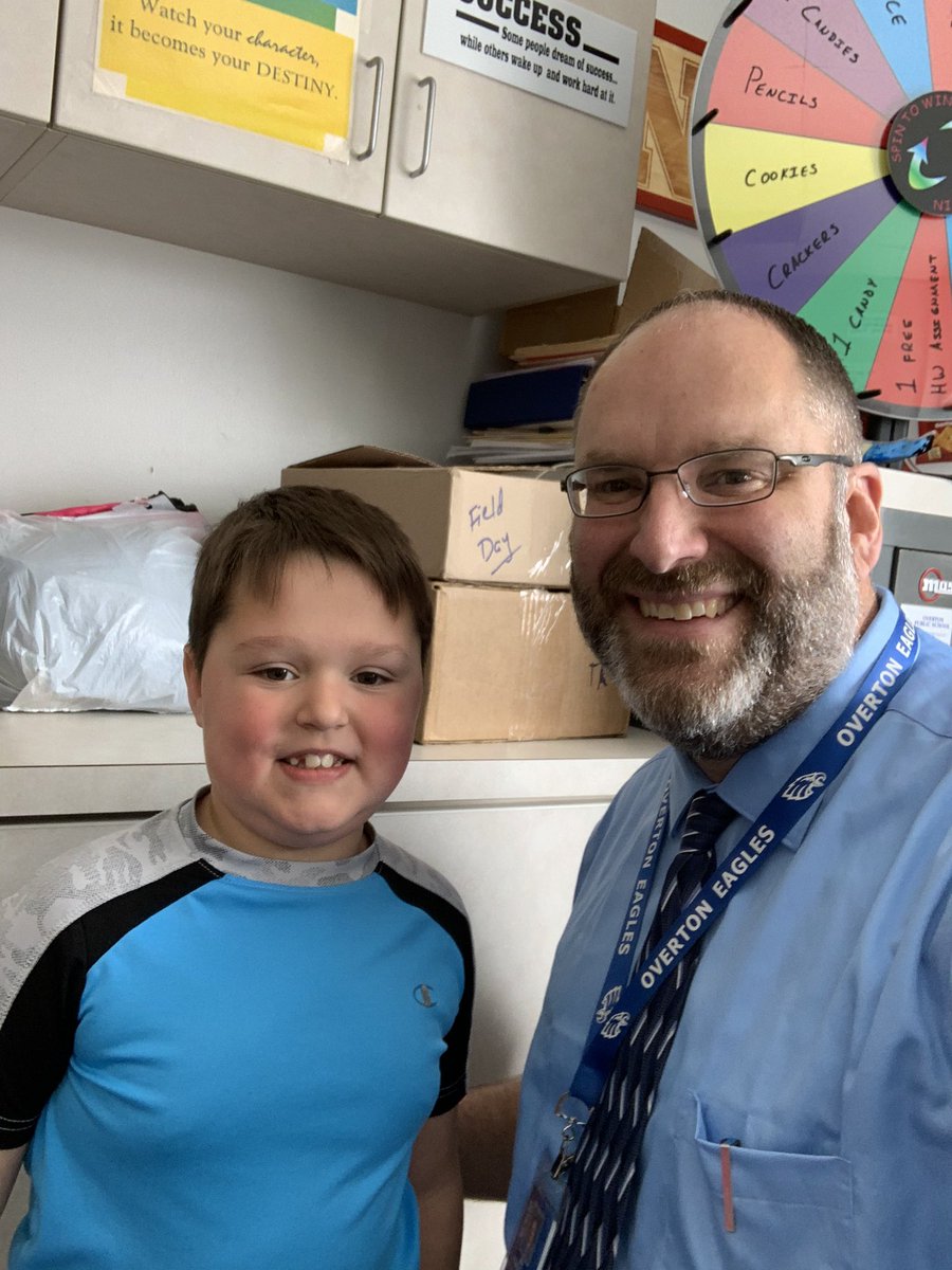 principaleagle1's tweet photo. Happy 8th Birthday to Carson! @OvertonEagles &amp; @arp_nic let’s make his day #AWESOME! #WeROverton https://t.co/PRZvLEhv49