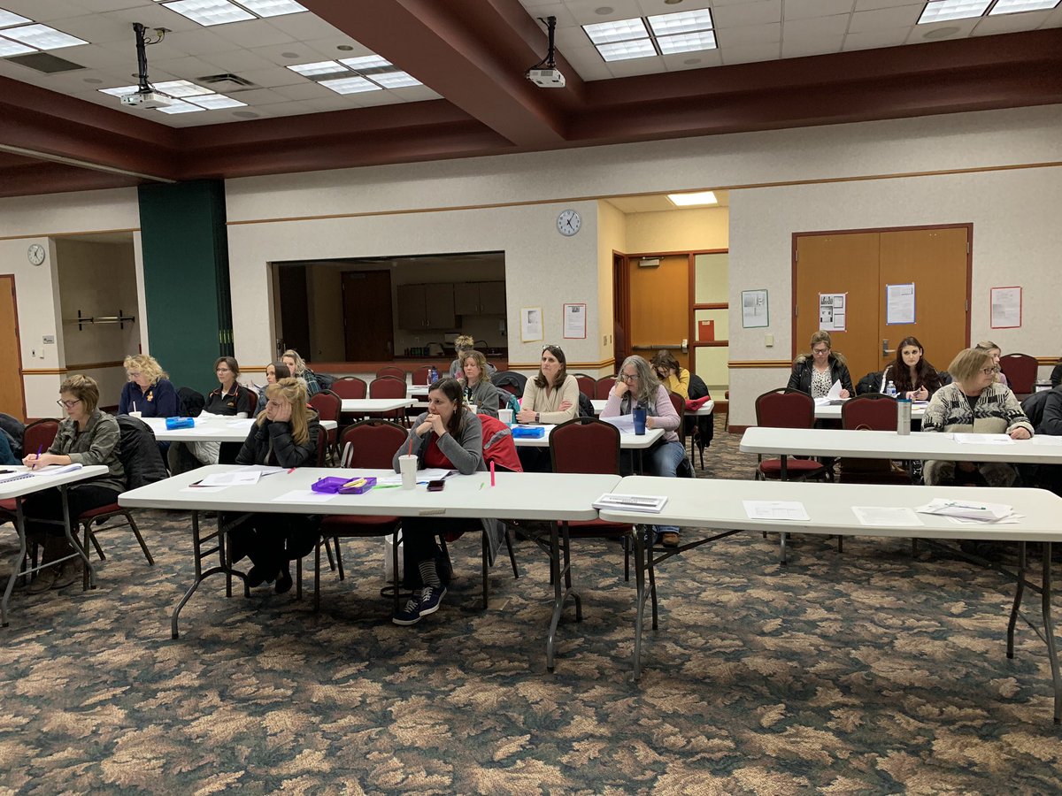 kristalwhite02's tweet photo. These teachers braved the roads for last night’s session #2 around Effective Writing Instruction. We learned more about interactive writing and passage-based writing. Thanks to Joyce Pratt for helping us grow! #LCliteracy #Essential6 https://t.co/GZlrAaKXqj