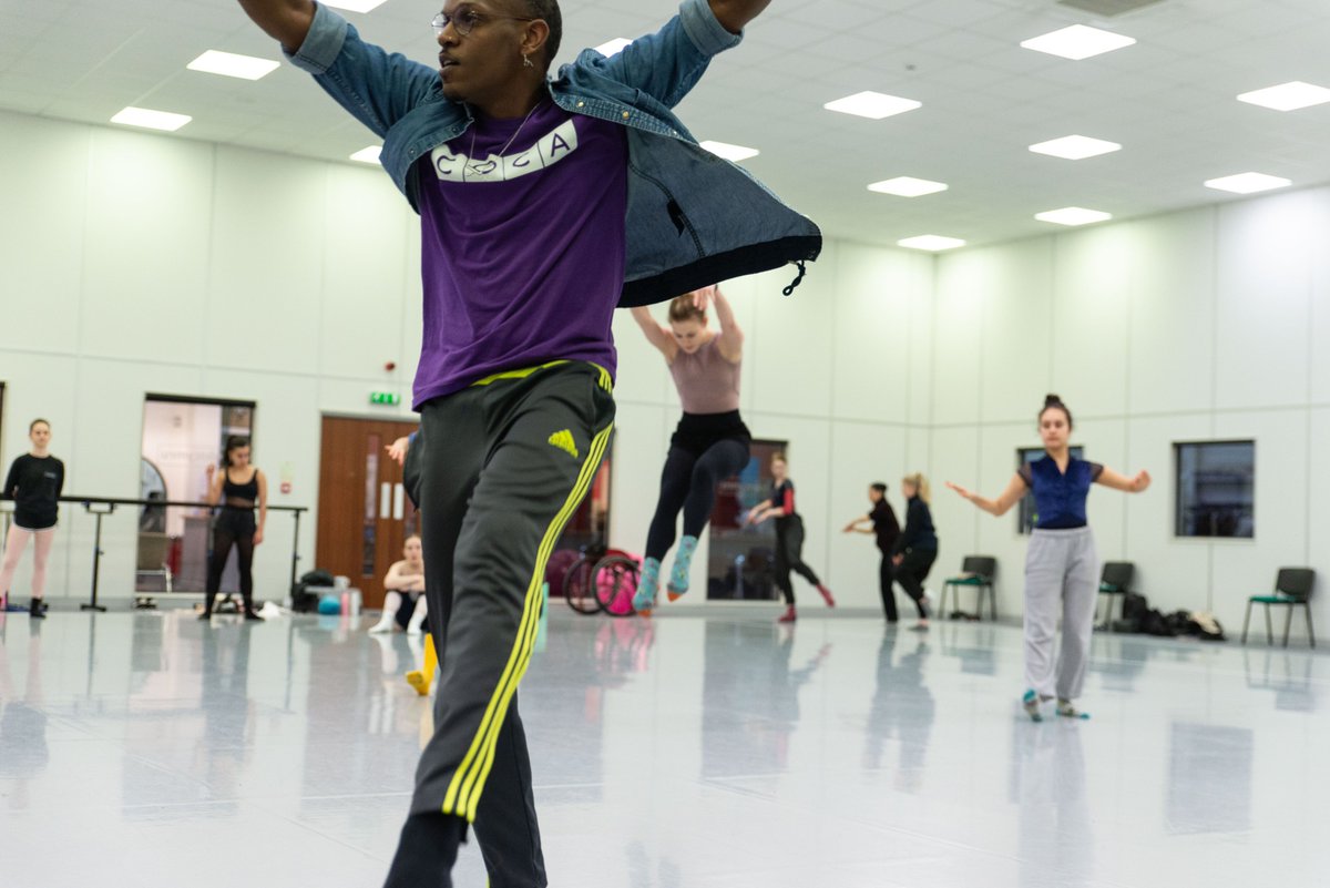 balletcymru's tweet photo. Great shots by Yuval Moyal of Marcus Jarrell Willis with @balletcymru Pre-Professionals. Tickets @RiverfrontArts box office 01633 656757 https://t.co/aSfCb1iWhP #excitingwork #greatshots #balletcymru2 @Arts_Wales_ https://t.co/4JAsu2vwPD