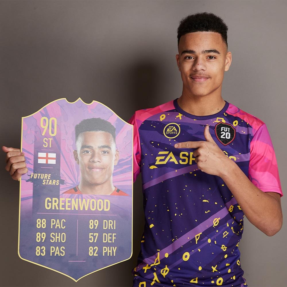 Now we’re talking @EASPORTSFIFA! Pace…Shooting…Dribbling…🔥🔥🔥 Oh and that 5 ⭐ Weak Foot 😉 #FIFA20 #FUTureStars