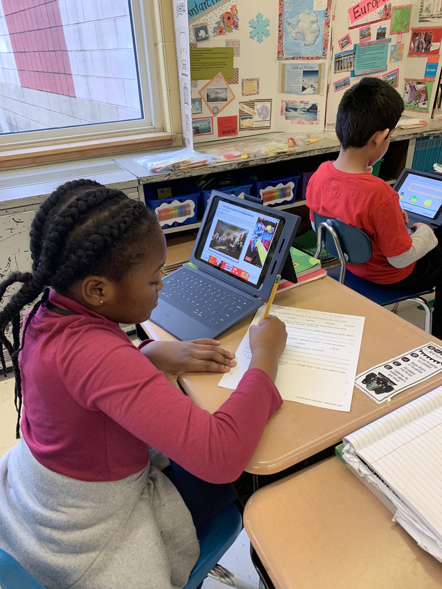 Ss in Mr. Aspinwall's 3rd grade SS class are comparing/contrasting the Declaration of Independence and US Constitution using their Top Hat organizer on Wakelit. #collaboration #Gorbunoff#Capanna#ELAFellowship <a href="/LPS_SSD/">SocialStudiesLPS</a> <a href="/ClearyLPS/">Denise Cleary</a> <a href="/LINDENnjES4/">LINDENnjES4</a> <a href="/jensmithELA/">Jennifer Smith</a> <a href="/suzanne_olivero/">Suzanne Olivero, Ed.D</a>