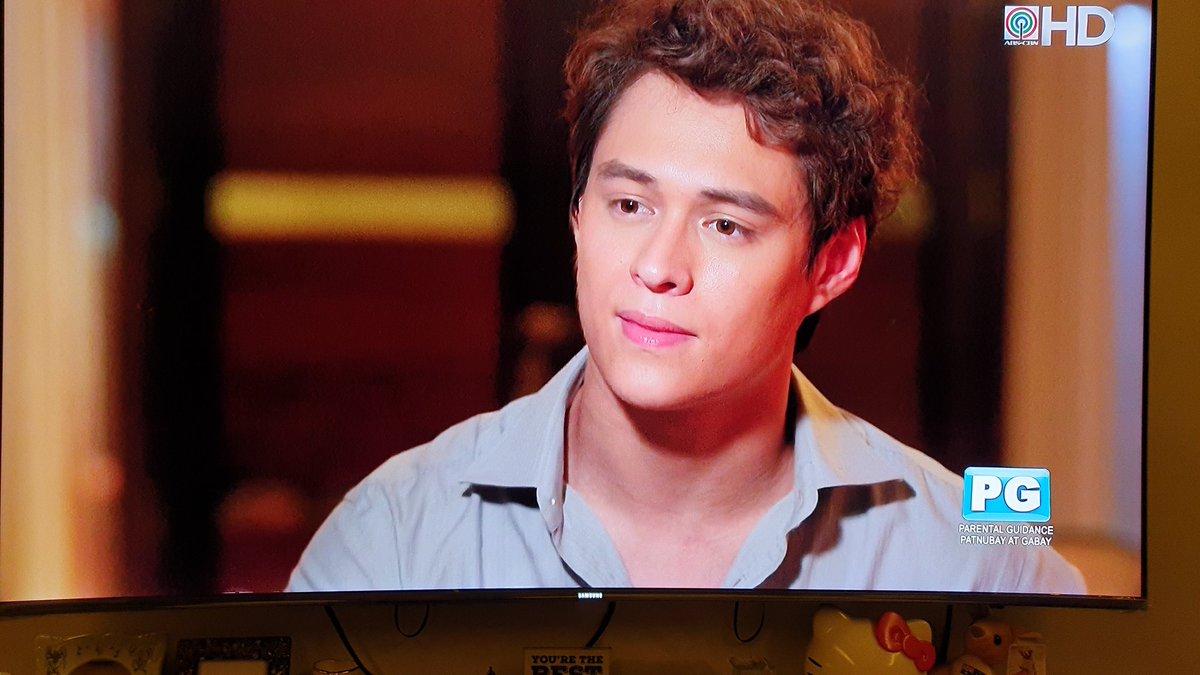 precy0102's tweet photo. Guapo-guapo ni Gabo, mapa-happy, sad, nangangarap o pinagtiyatiyagaan si SanRio 😅 
#EnriqueGil #LizQuen #LizaSoberano #MakeItWithYou #BreakItWithYou https://t.co/SlZ03zV4q3