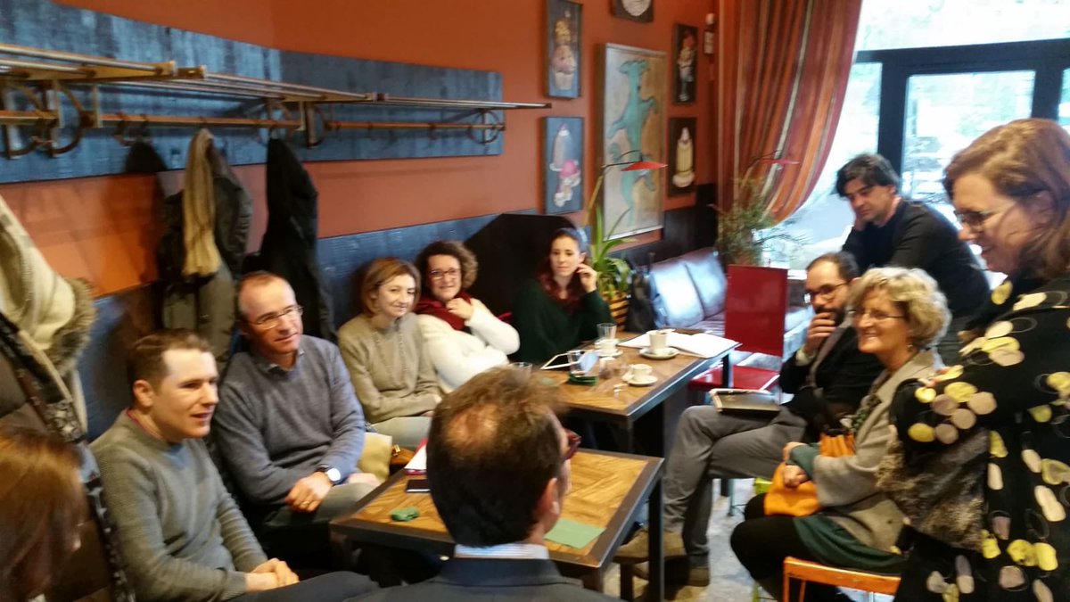 AmiciDiCometa's tweet photo. Da Trento e Bolzano, una delegazione di dirigenti e docenti per conoscere il metodo Cometa della #EccellenzaInclusiva. Visita e incontri su #ScuolaImpresa #Personalizzazione #LiceoArtigianale. #DISAL #DropInCometa https://t.co/cyUAlsCuGK