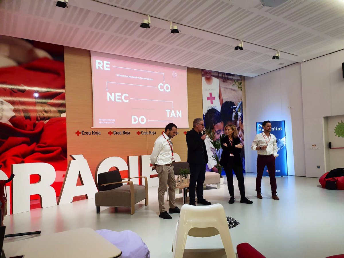 CruzRojaPalenc's tweet image. “Cada vez ➕cerca de las personas”, mejorando nuestra comunicación ♥️ II Encuentro Nacional de Comunicación #Reconectando #Reconnectant @CreuRojaCAT @CreuRojaBCN @crecyl