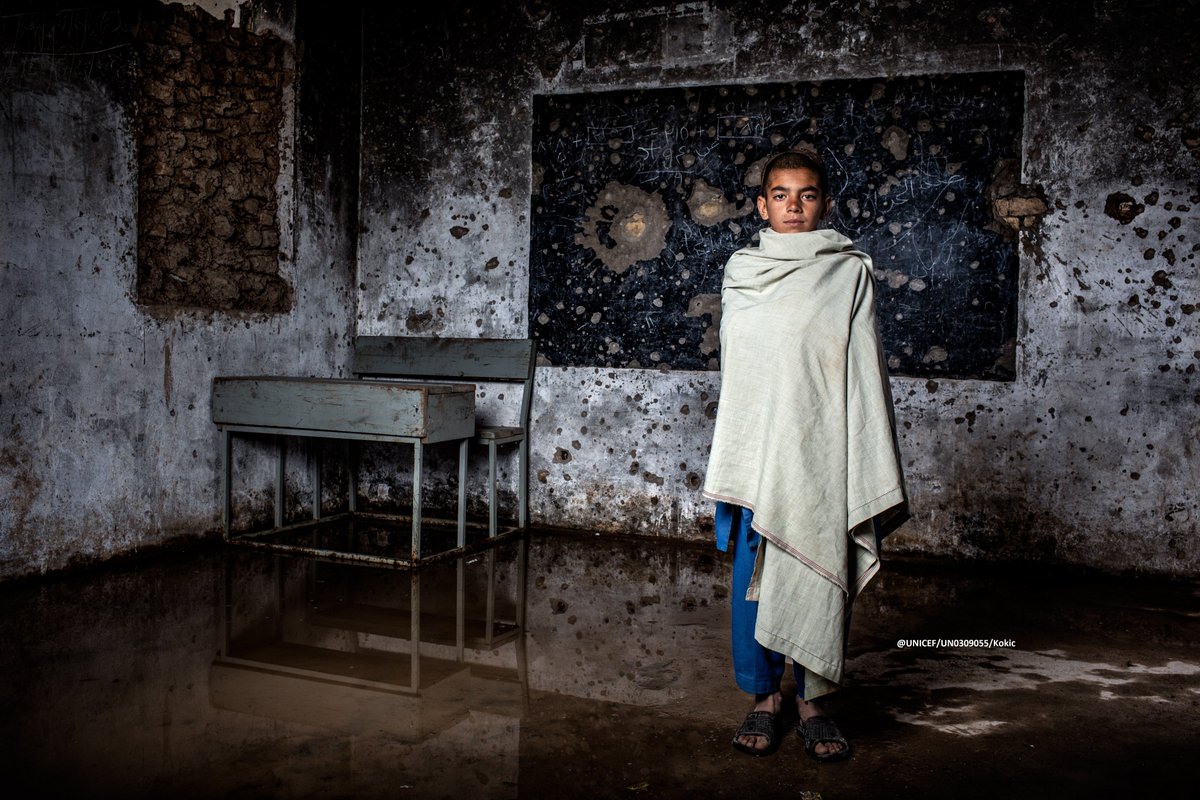 PMNCH's tweet photo. Every adolescent has a right to mental health! A new @PMNCH & partners' Knowledge Summary calls for increased attention to & action on adolescent mental health for:
🌸Improved quality of life
💪 Strengthened human capital
🏡 Socioeconomic development. https://t.co/zOt6Y6IKGH https://t.co/aqekwdPHz2