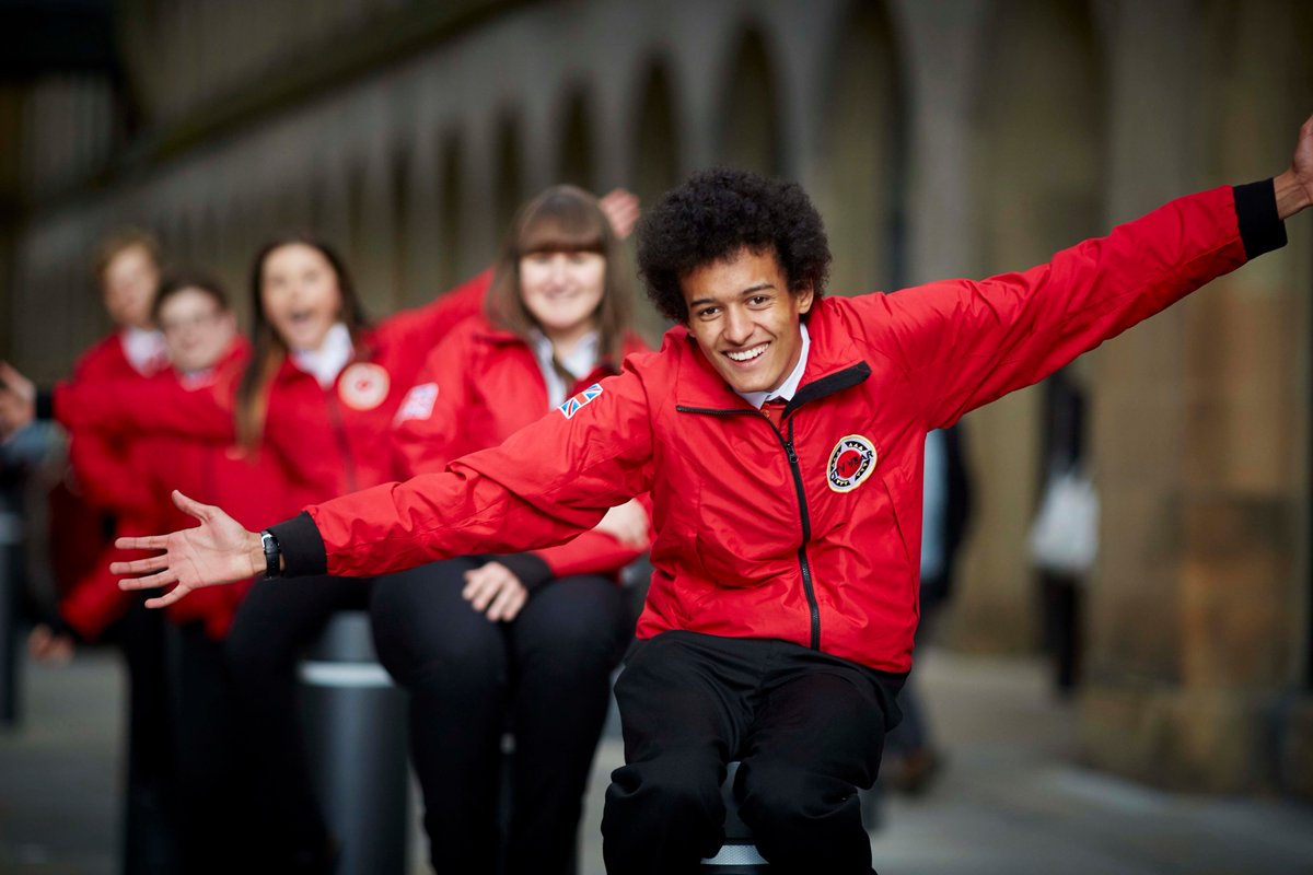 CityYearUK's tweet photo. Today is National #WearRedDay! Everyone is donning red to raise awareness for congenital heart disease - visit @CHSurgeryFund to learn more โฃ๏ธ
You'll see our Volunteer Mentors #ReppingtheRed every day around the world, but it's especially fitting for today! โจ https://t.co/1Pio5xnwYB
