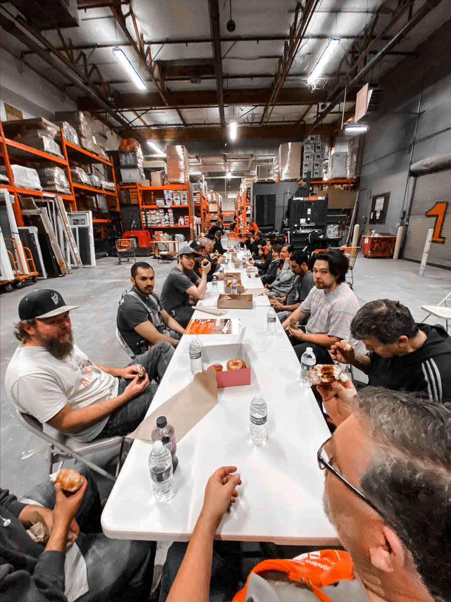 THDnightops's tweet photo. "Alone we can do so little; together we can do so much."
#OneTeam #NightcrewMETteampartnership  #youlikedonuts  
You guys wear Orange shirts we wear Orange aprons but we both are Orange blooded 🔥💯🔥
@MET_0614 @Jaime_HD_D25 @LoseeHd @Steven_Mousseau @Rudemann01 https://t.co/LFvHXcGYKz