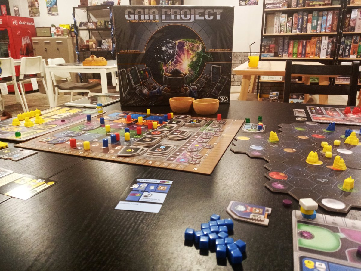 landmark_BGC's tweet photo. รีวิวจากแอดเองใครที่สนใจตามไปอ่านได้เลยจ้าาา😊👇👇

https://t.co/9xnHzCR586

#LandmarkReview #Boardgame #BGG #บอร์ดเกม #รีวิว #บอร์ดเกมคาเฟ่ตลาดพลู #มาเถอะอยากสอน https://t.co/4PxFI4gViA