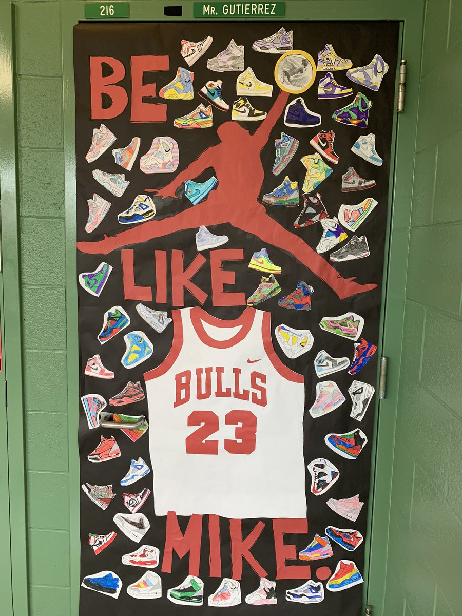 AGutierrez207's tweet photo. This year my kiddos chose to celebrate @Jumpman23 for our Black History Month door decoration. We got our peers to join in and help celebrate as well! Thank you MJ! #MambaForever  💜💛 https://t.co/FmHuWBJb83
