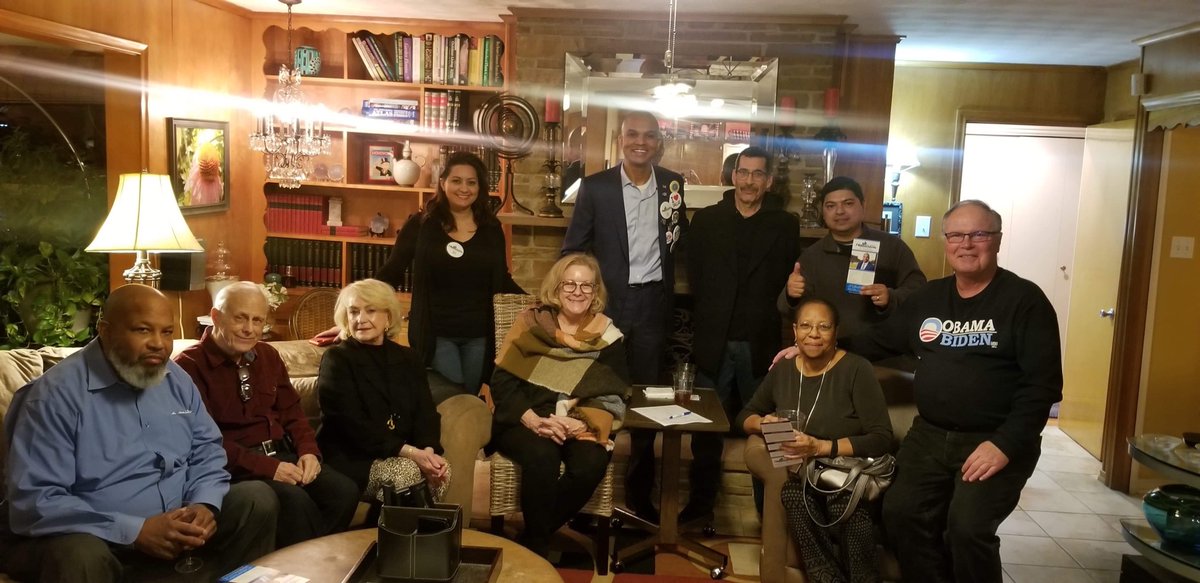 HasaniBurton's tweet photo. #vote RT @Hasani4Progress: Thank you for the love Oak Cliff!
If you want Representation that is committed to communication, accountability and has a Vision for the future based on your needs, on Feb 18th vote 4 Hasani Burton! ๐ณ๐๐บ๐ธ
#HasaniBurton #BuildingOnProgress #Congress https://t.co/l423AXtfnW