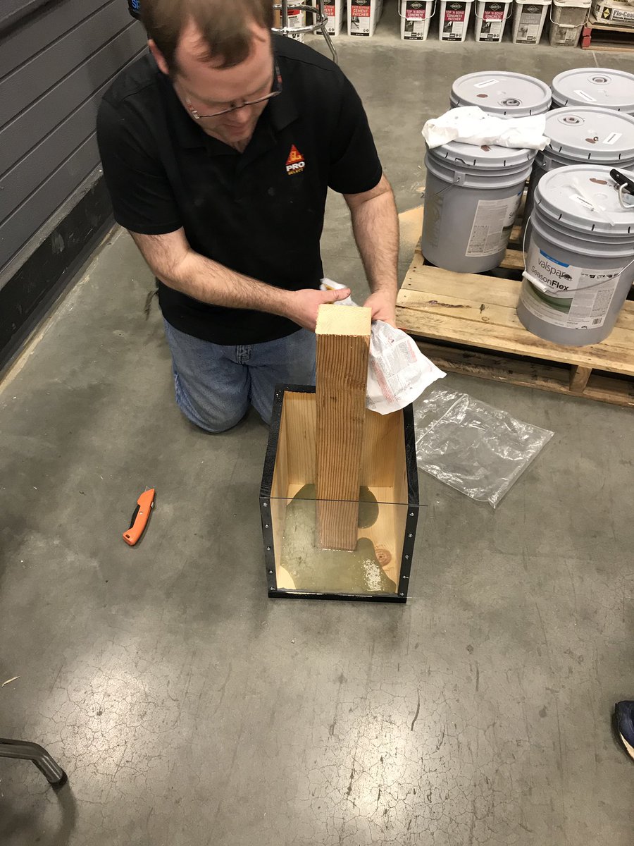 William_Green30's tweet photo. Awesome partnership @Lowe’s 1651 to support #SikaProSelect products for the Spring in a new Endcap! PK, breakfast and Lunch yesterday with the best Pro and Lumber team! Going to be great 2020 in Sales! https://t.co/YAqJWeOS4Y