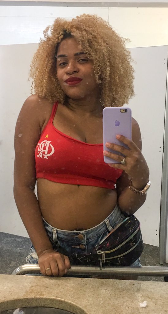pequena_flor123's tweet photo. #volteiii 
Tardee boahh https://t.co/bGWjmncq2X