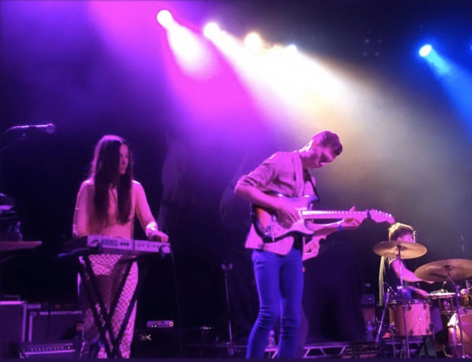 Tonight we’re playing The Monocle in STL with Le’Ponds, Sinply Esoteric, and DropJa! Doors at 8