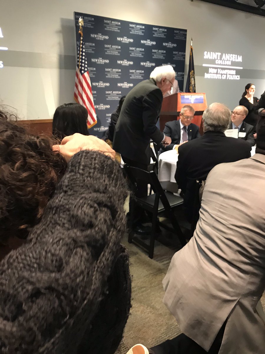 bigragu19's tweet image. Ever been trampled by a mob trying to take a photo of a guy signing an egg? I have. #PoliticsandEggs #FITN
