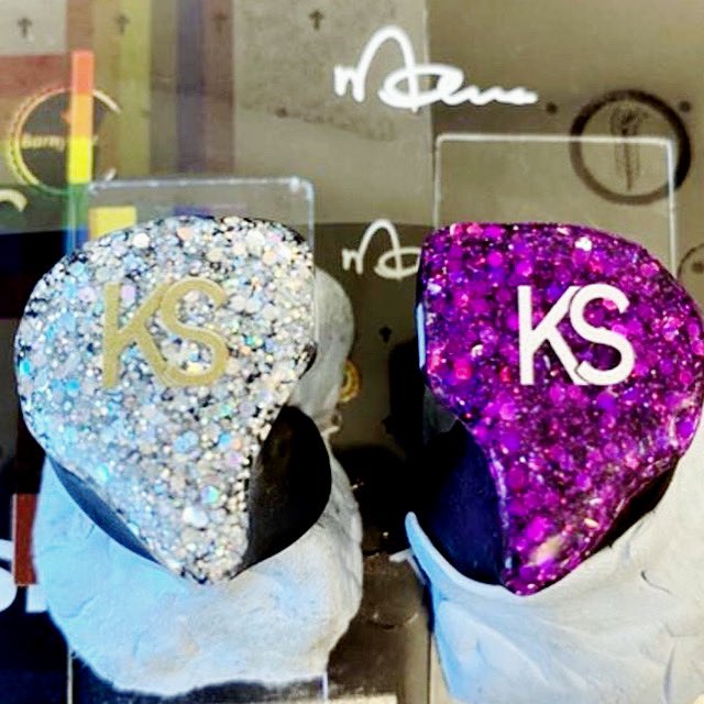 SutcliffeKieran's tweet photo. Absolutely delighted with my new custom made in ear monitors! A big thank to everyone @cosmicears for designing them exactly how I wanted. #inearmonitors #cosmicears #monitors #singer #custommade #veryhappy #shinyshimmer #silvershimmer #purpleshimner #initials #ks #showbiz https://t.co/Myz8HDym8S