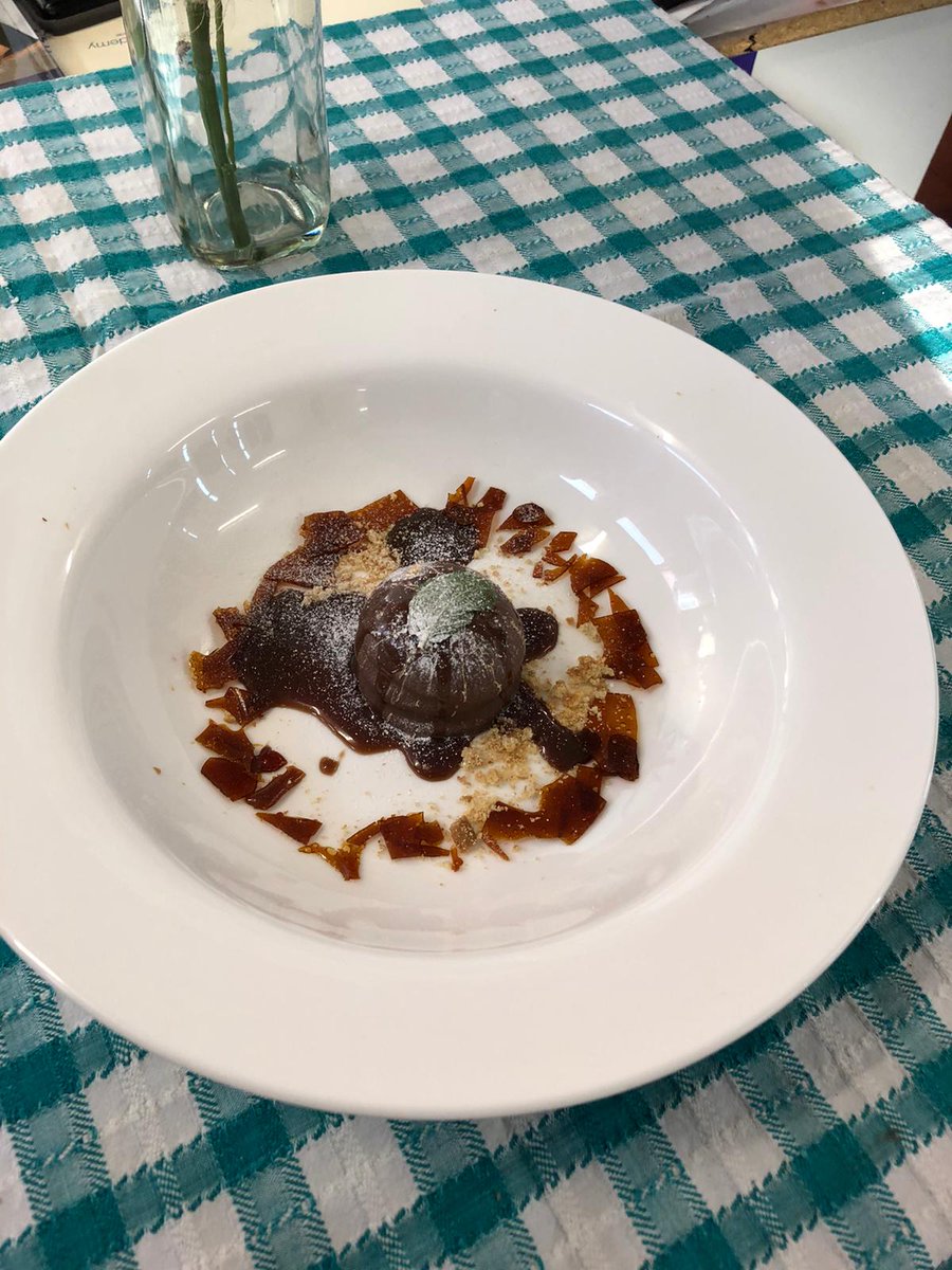 StreetlyHFC's tweet photo. Year 9 have created some excellent plates with the focus being presentation using limited ingredients today during the Hospitality and Catering taster sessions. Well Done Year 9! #streetlyLCD https://t.co/W3f32N1ILO