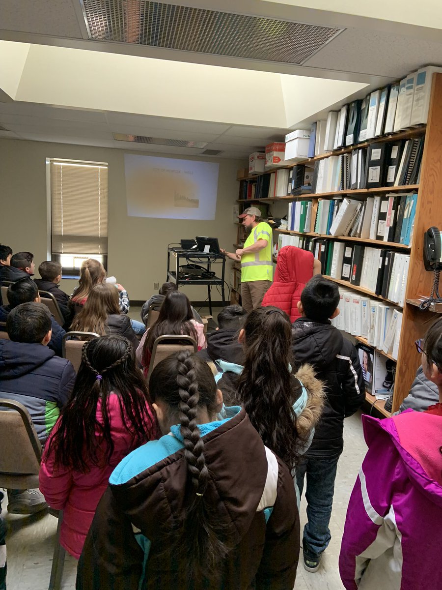 ErinRuthKing's tweet photo. Had a great time touring the water plant. Chad Roberts gave an excellent presentation! @WashingtonNPS https://t.co/fdatVFt4FO