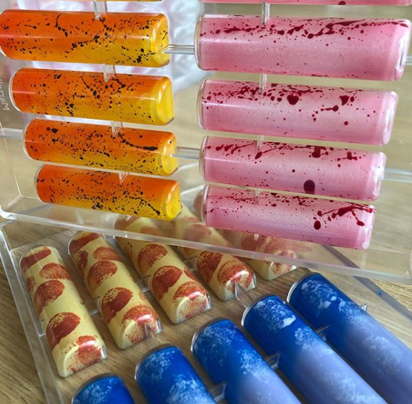 All the team are drooling at the sight of <a href="/Luczakowski_M/">ChoColours</a> amazing chocolate bars.
One of which could be yours for £4!
Or a hotel stay, a dinner for two, masterclass, books, chocolate rabbits...

support.dmthomasfoundation.org/event/chocs2020

Thank you <a href="/valrhonauk/">Valrhona UK</a>, <a href="/Galvin_brothers/">Galvin Restaurants</a> and <a href="/fredsirieix1/">Fred Sirieix</a>!