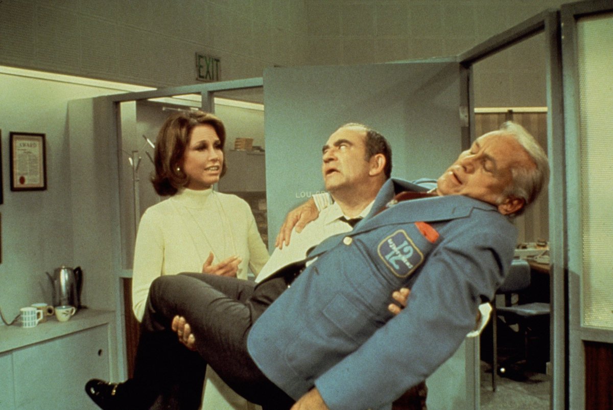 TheOnlyEdAsner's tweet photo. This month any donation that comes in to @EdAsnerCenter will automatically be entered into a drawing for one of my original scripts from #MTMshow. Signed by me with my original notes. I used it during filming. Donate now at https://t.co/9zqY1KdljM good luck!!!๐ https://t.co/vh7XZbWxDc