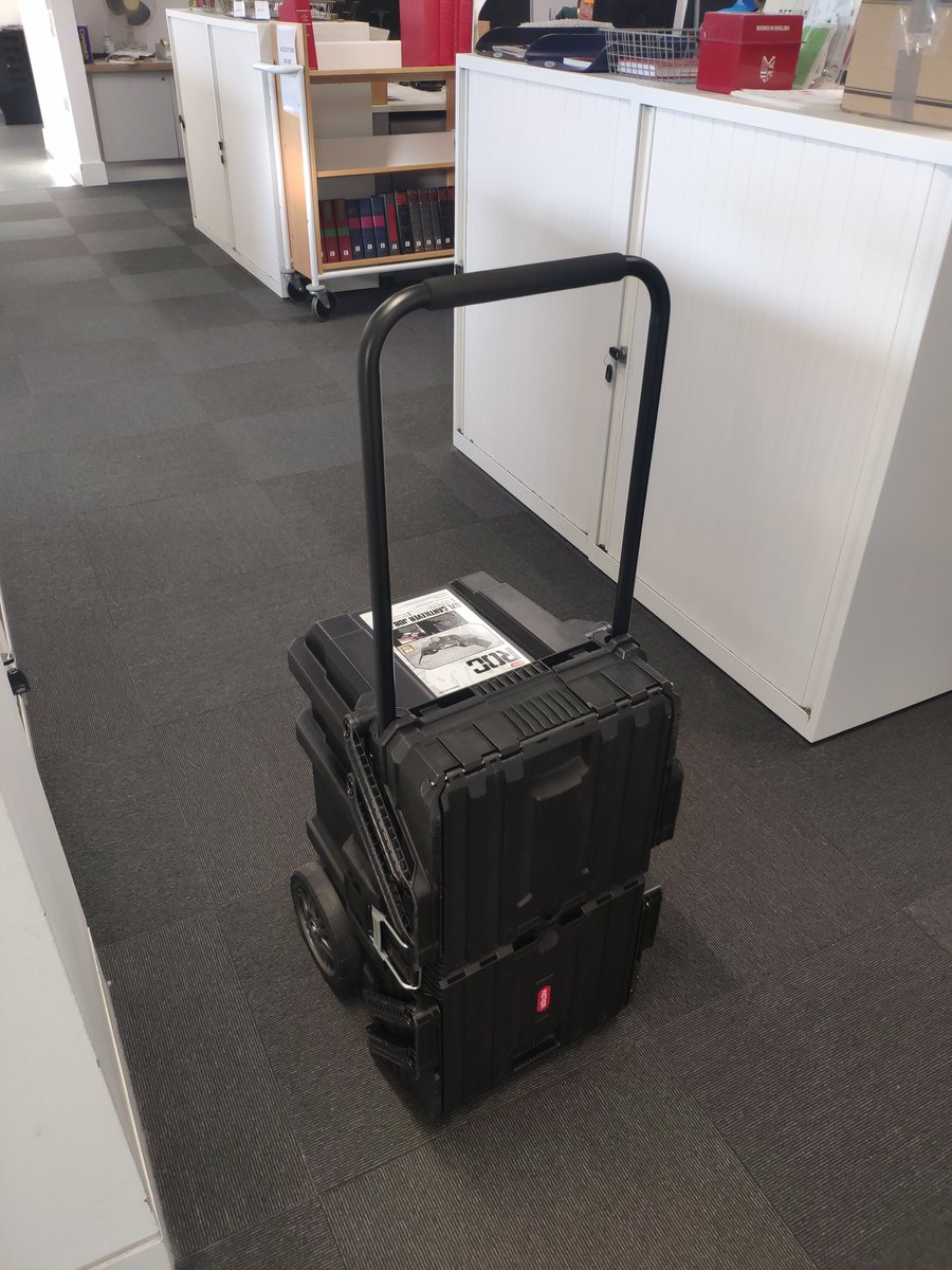 lu_makers's tweet photo. Problem solved. No more dragging the @CoderDojo box everywhere! #laptopsareheavy https://t.co/D7fMAimSAI