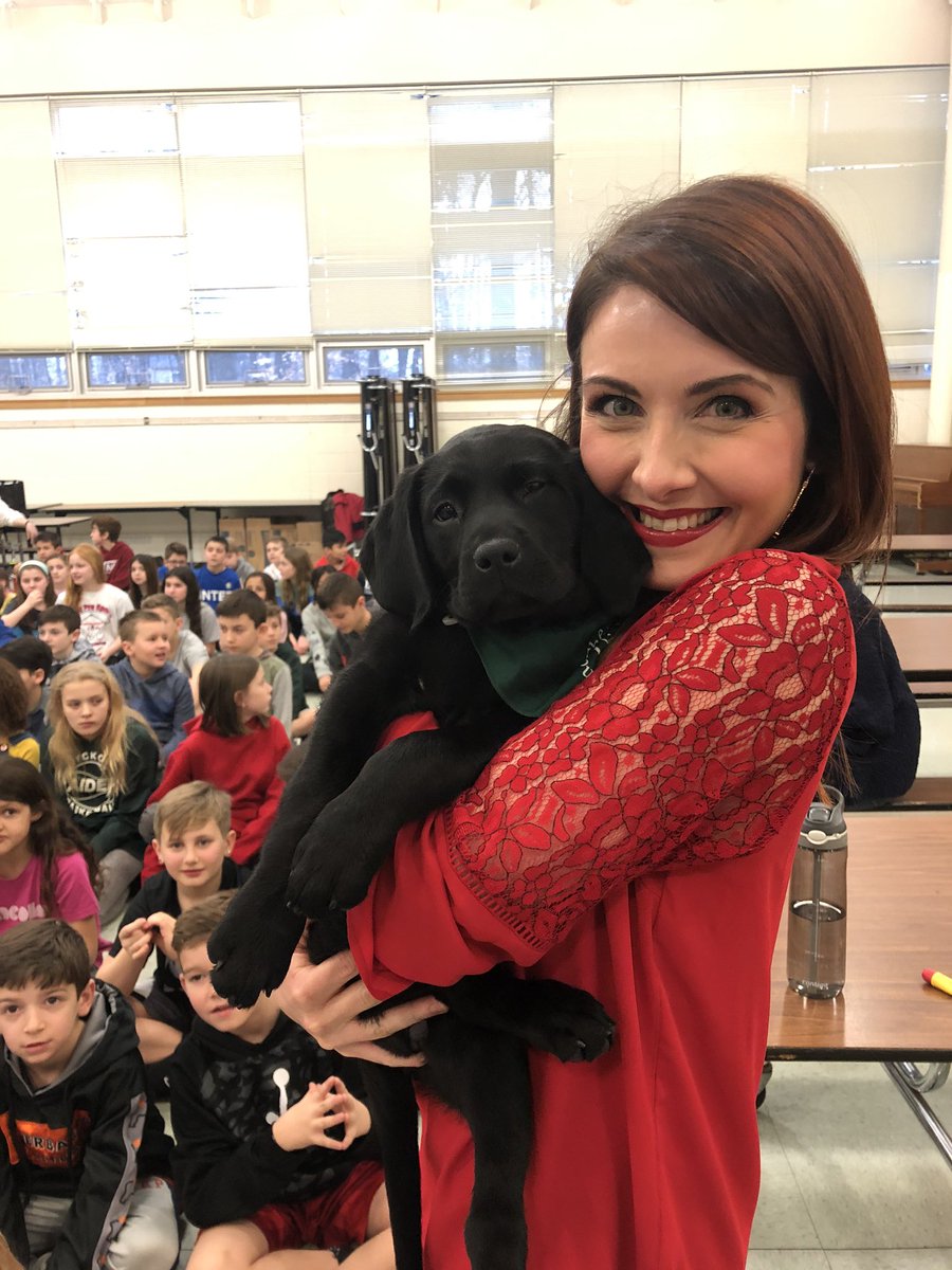 MsMillerWPS's tweet photo. Thanks for visiting and teaching us all about seeing eye dogs, @SeeingEyeInc !!! ❤️@LincolnWPS https://t.co/WZgQqaNlke