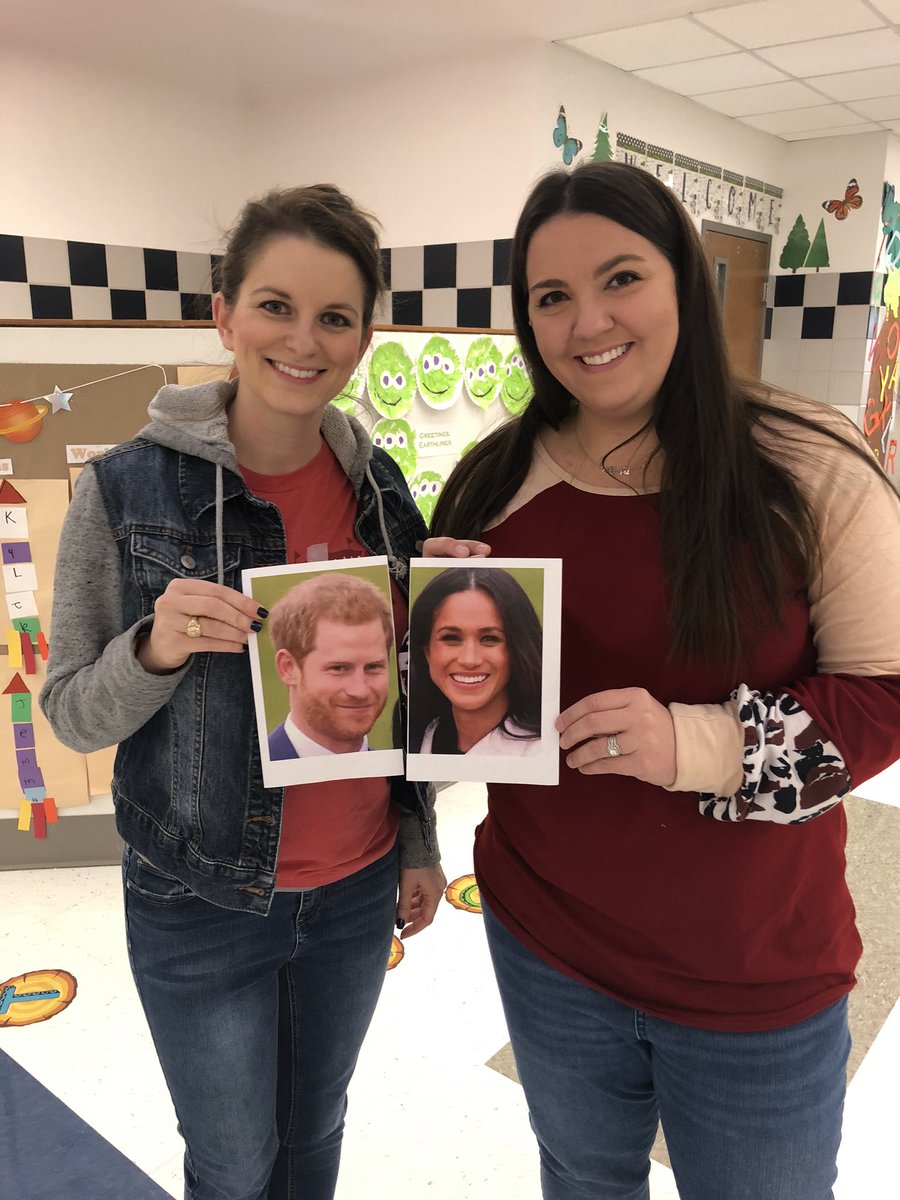 MrsBurnsReads's tweet photo. I’m pretty sure we have the best celebrity couple! @des_maine #DoveLove #DESisBest https://t.co/rTUXnKth4T