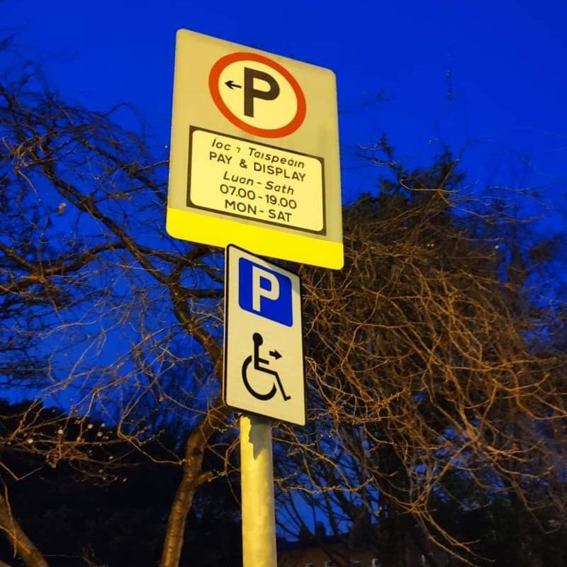 EIarajuli's tweet photo. An example of good information design to inform people of parking regulations. π
ΏοΈ Spotted on Merrion Square.
#InfoDesignUCD
@Bahareh360 https://t.co/h0YTKqBTbg