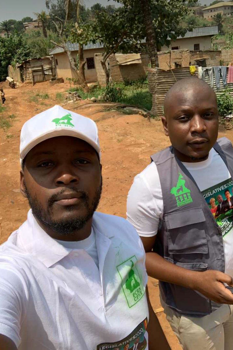 fredaxelebe's tweet photo. JJ-2 le porte à porte continue, Yaoundé IV, Yaoundé V... Nous sommes bien dans la capitale... #237Vote #PCRN2020. https://t.co/coD2PBYOA8