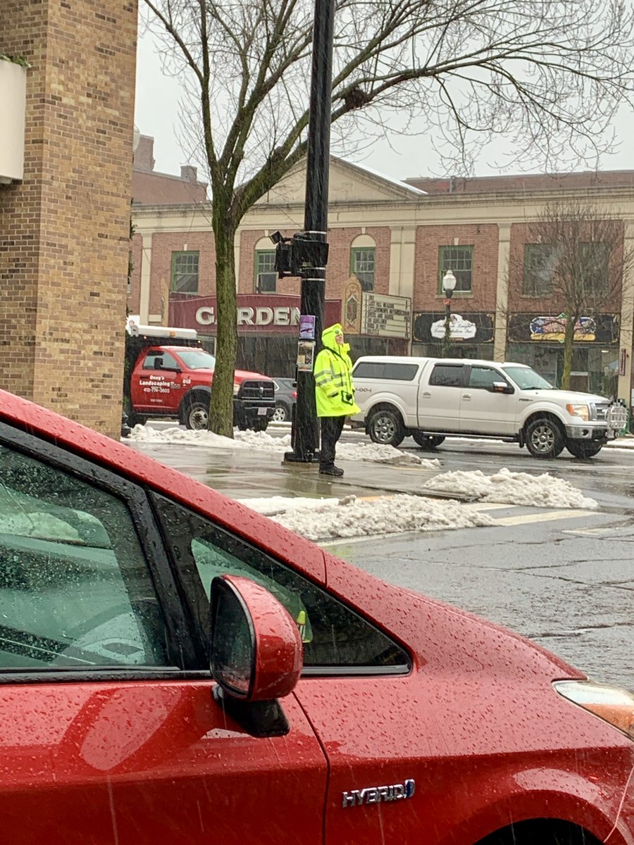 1grampa1's tweet photo. Neither rain nor sleet can keep a good #meterman down😃 https://t.co/H1YvLpWShr