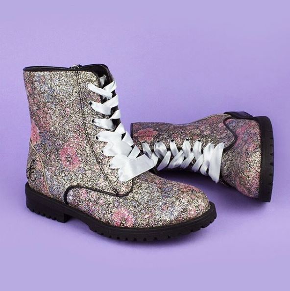 shopkidsshoes's tweet photo. Shoes so good you won’t believe they’re on sale! 😉 https://t.co/zEjNH1tNVN https://t.co/xmpmK8GU04