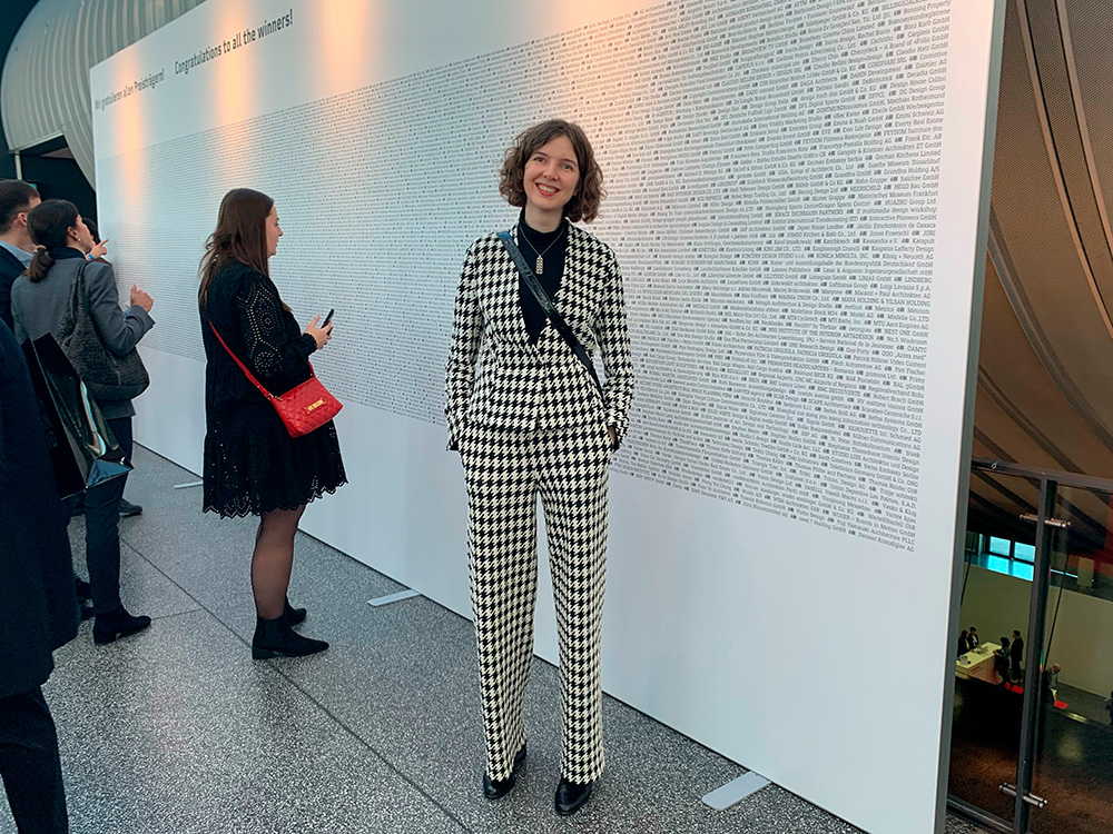 Luc(as) and Daria are in Frankfurt right now, accepting the German Design Award Gold 2020 from @DesignInGermany for our Koning typeface family!

Get 50% off Koning until next Monday by entering discount code GOLD2020 on lucasfonts.com/store/discounts 

#germandesignaward #fonts