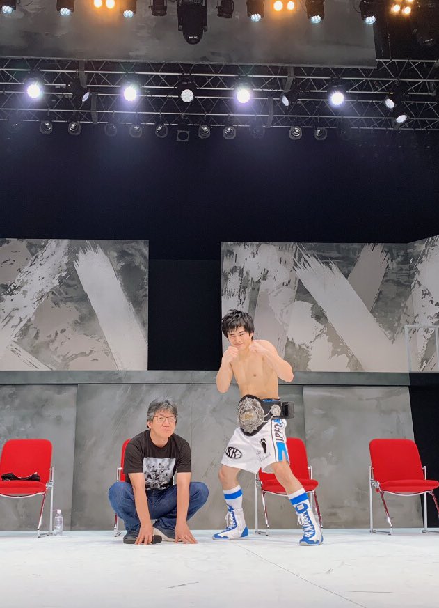 はじめの一歩 幕之内一歩 フーディー パーカー Lサイズ はじめの一歩』 × EVERLAST × atmosのトリプルコラボアイテム