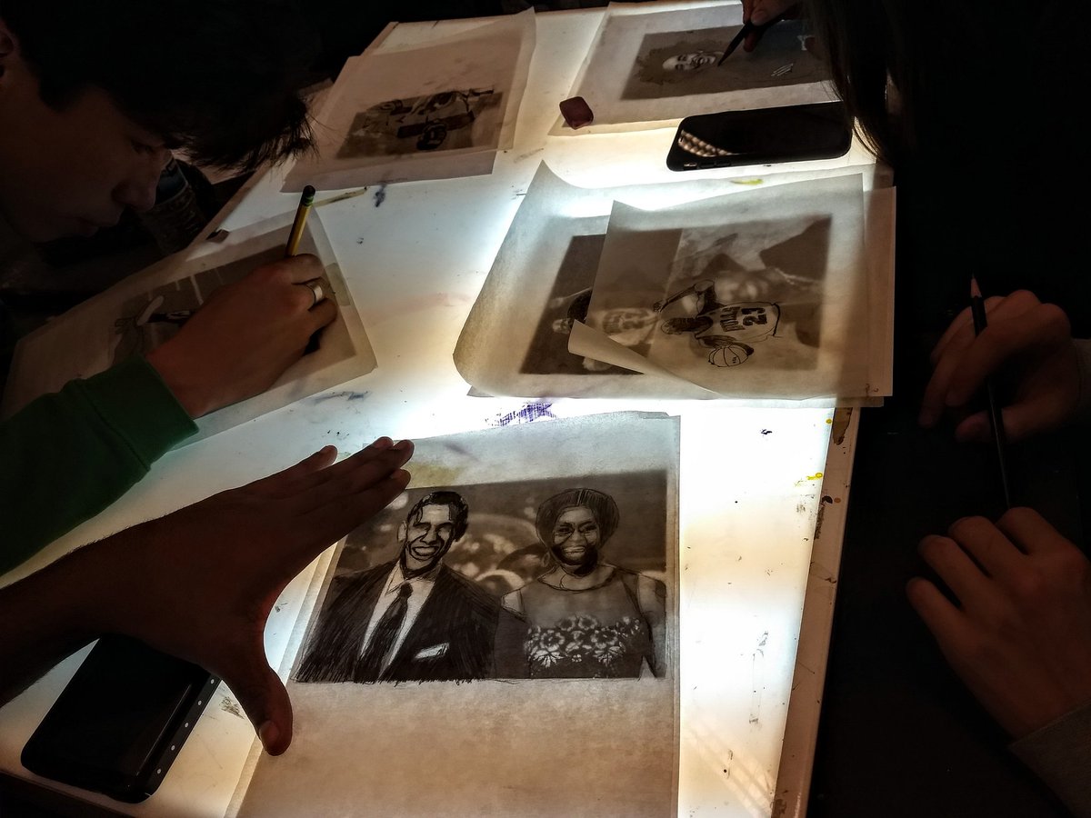 CallMeCoachFish's tweet photo. Multicultural Studies Class in the art room! #BlackHistory @WWP_Arts @CCooperWWP https://t.co/2FnsziodLZ