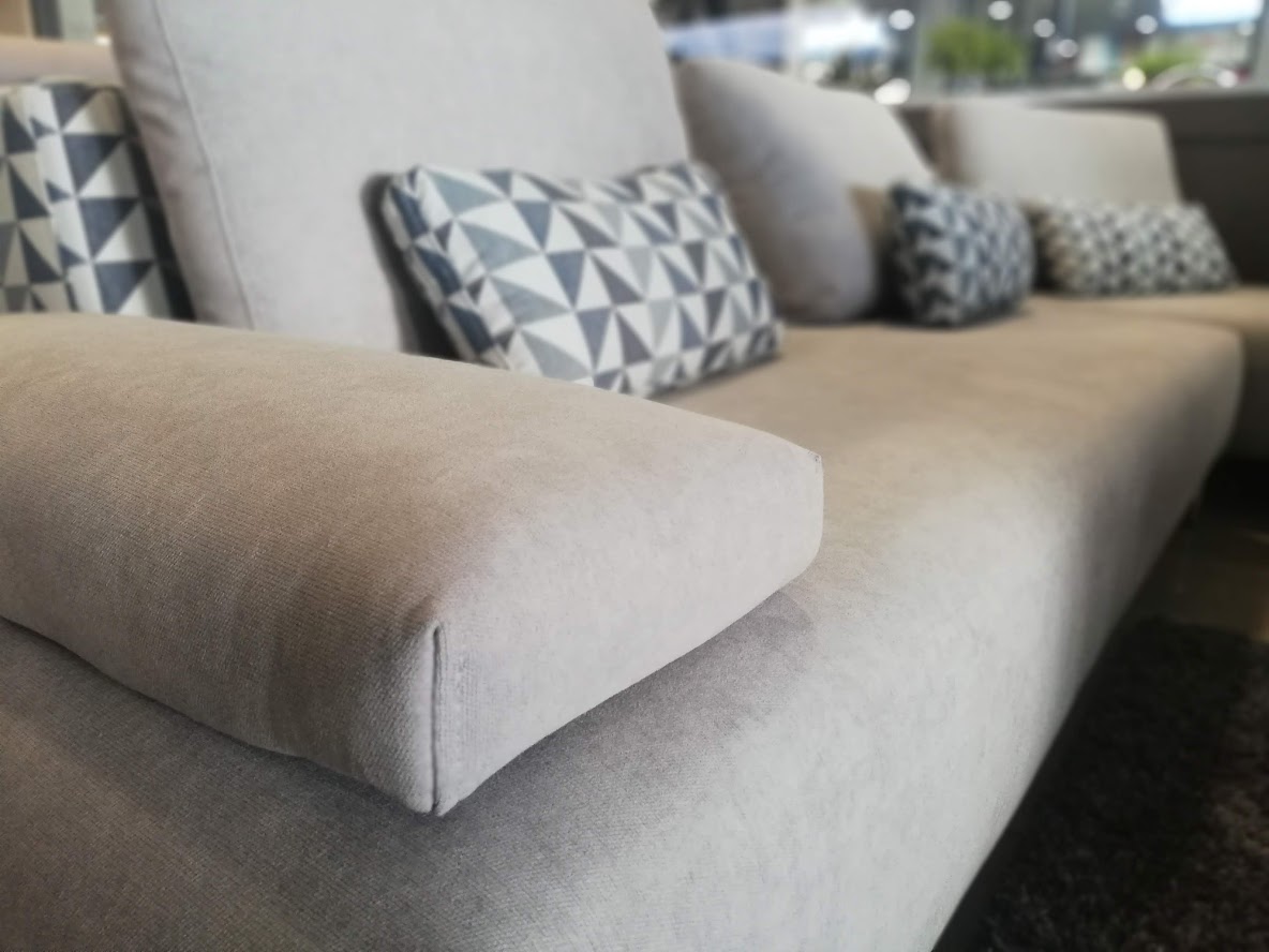 Edward Convertible Sofa Gamma Salotti Srl