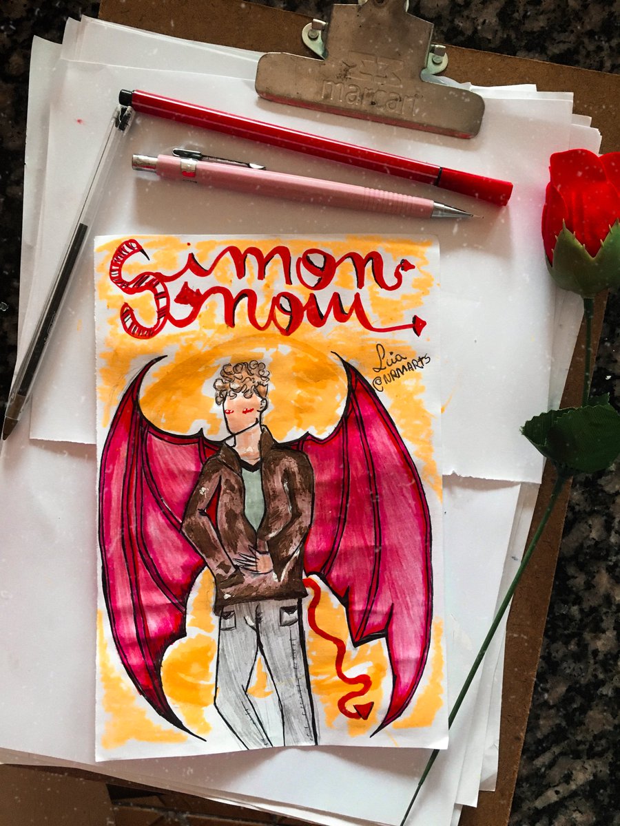 nrmarts_'s tweet photo. dragon wings and roses 🥀 https://t.co/rzsqKO7bHA