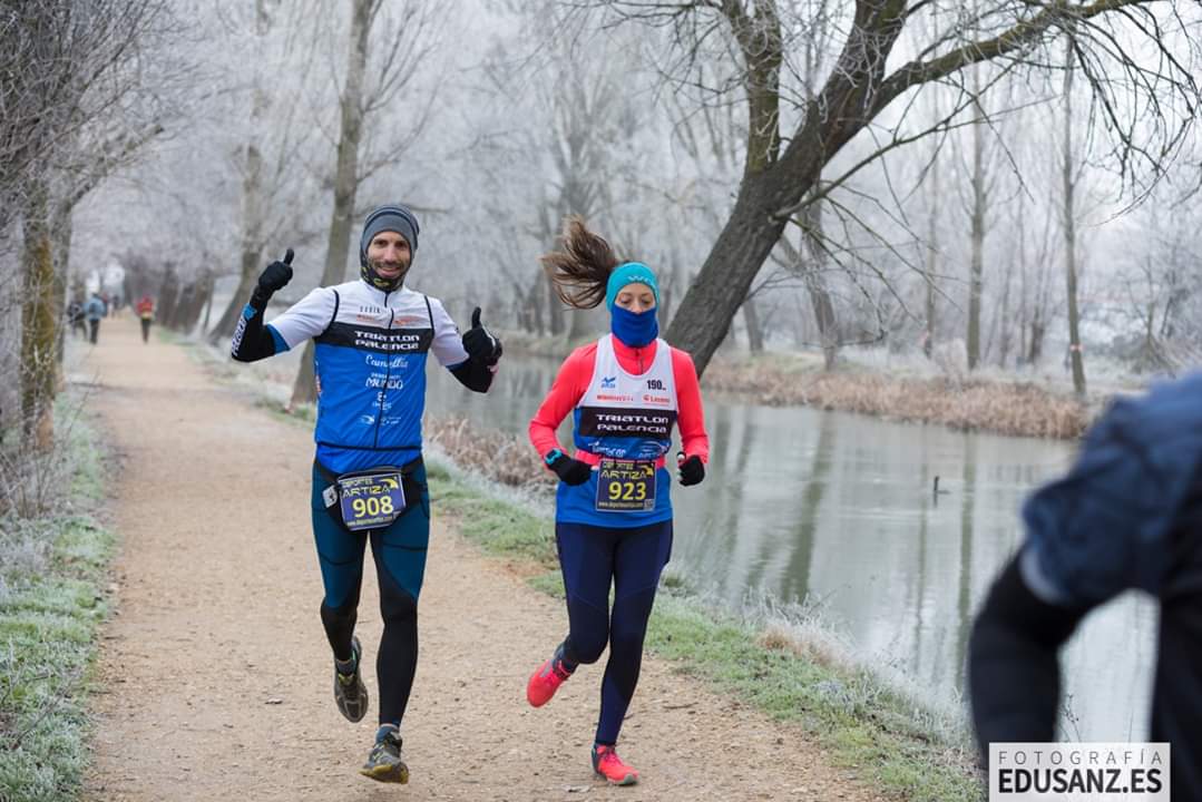 ClubTriPalencia's tweet photo. Anunciamos la colaboración de los fotógrafos palentinos @edusanz y @alvarocalvodelolmo en nuestro #Vduatlonciudaddepalencia.
Plasmarán todo lo mejor y lo "peor" de nuestros cuerpos durante la competición.
Visita su web https://t.co/9MngvhksTt https://t.co/nMM0lNSKHO
